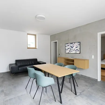 Design-Apartment 2025 Mit Balkon Und City View 250M Zum Marktplatz Kfw55 Apartment *